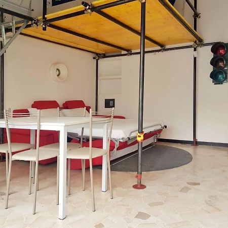 Appartamento Zuretti 42 Milão Exterior foto